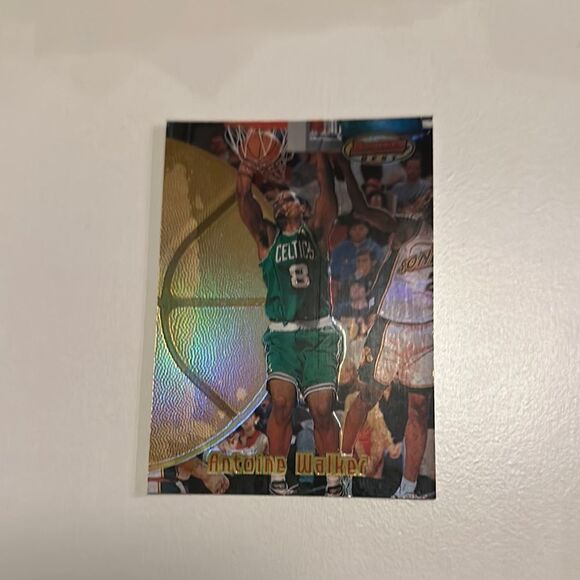 Basketball Trading Card - Green and Gold Antoine walker refractor mint - Picture 1 of 4